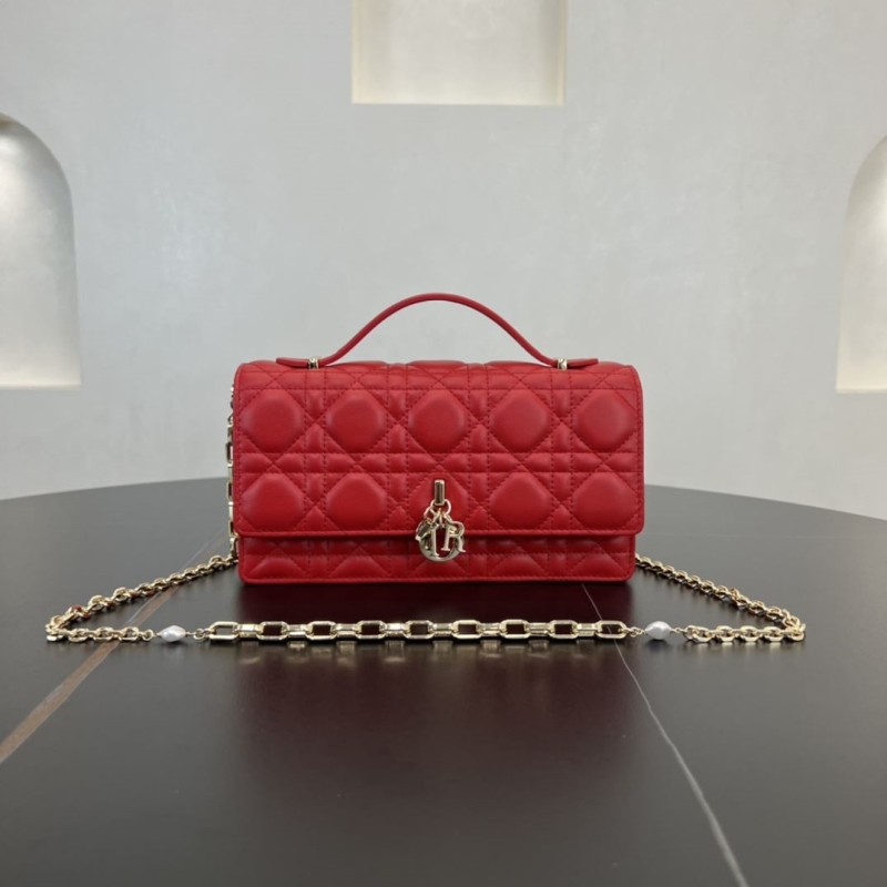 D*or top handle bags